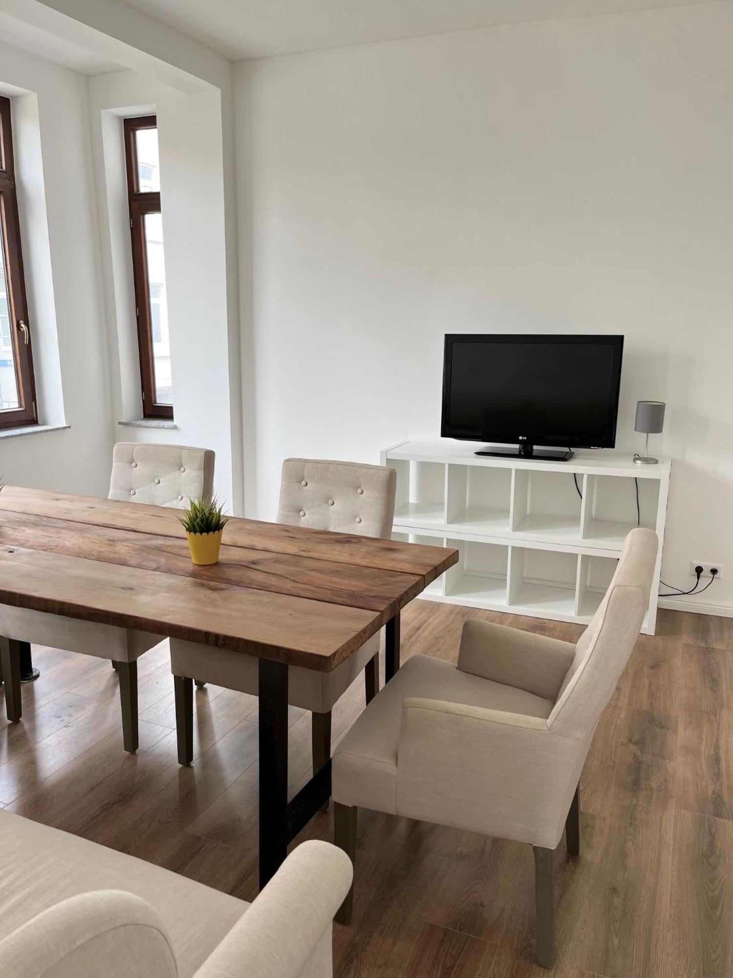 Schoenes Zentral In Guest house
